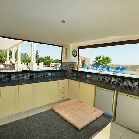 וילה Ekali Mansion *