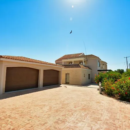 וילה Ekali Mansion פרוטאראס
